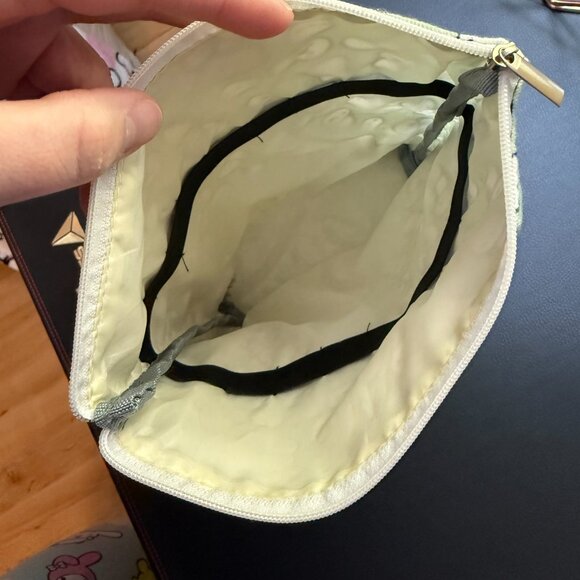 TheCoffeeMonsterzCo - Matcha Green Stationery Pouch w/ 14 Elastic Loops - Picture 3 of 5